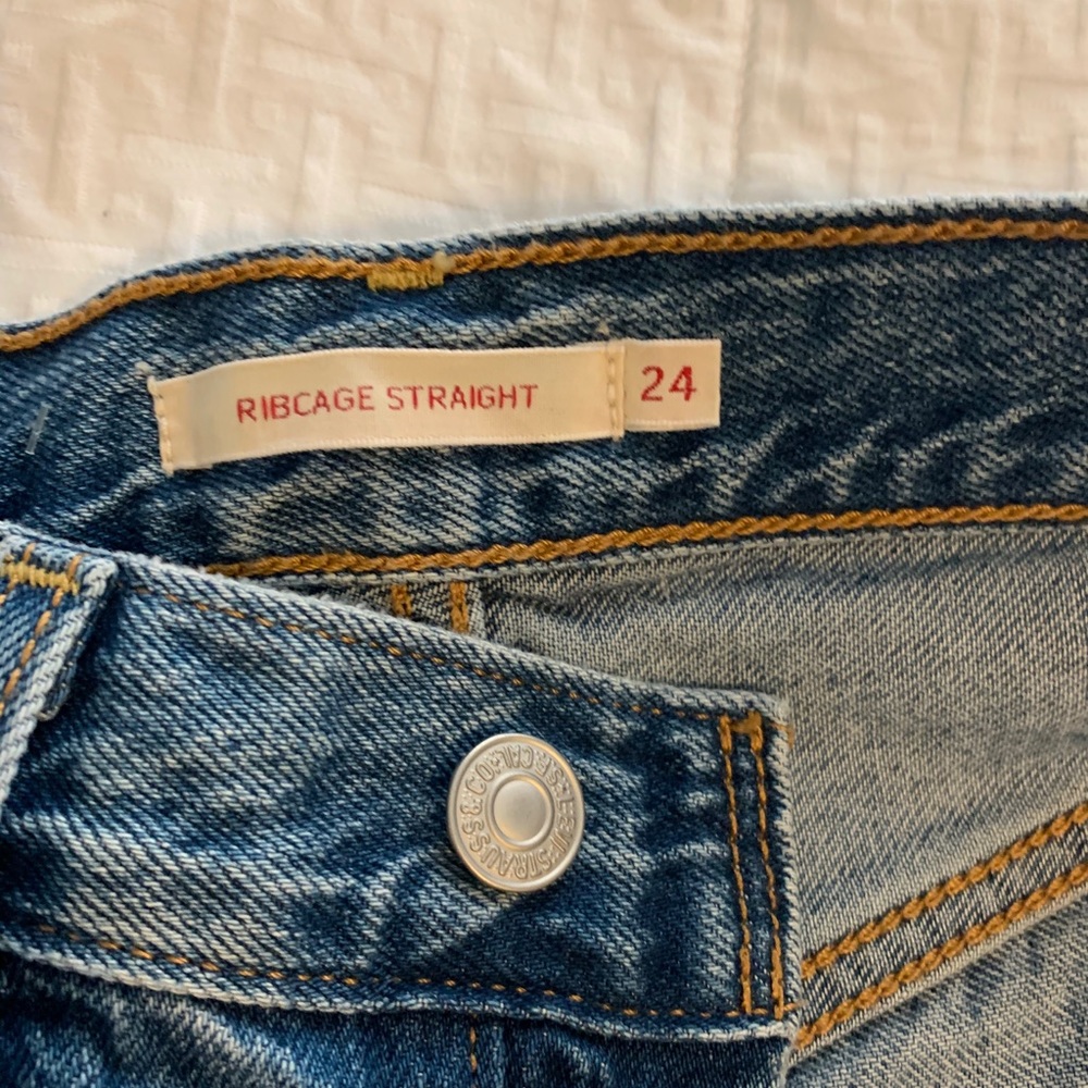 Levi’s ribcage jeans - Picture 6 of 6